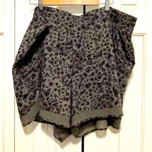 Athleta Racer Run 4” shorts